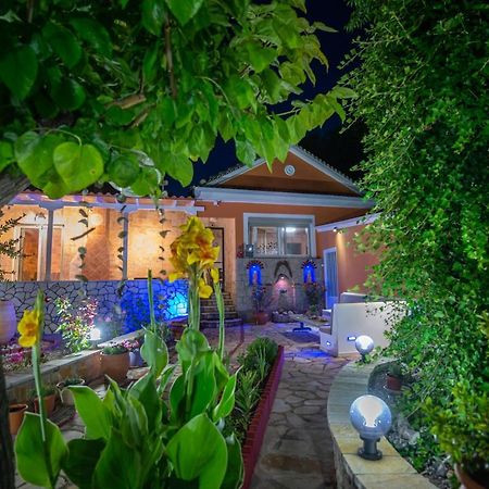 Rock Garden Villa Marantochori Exterior photo